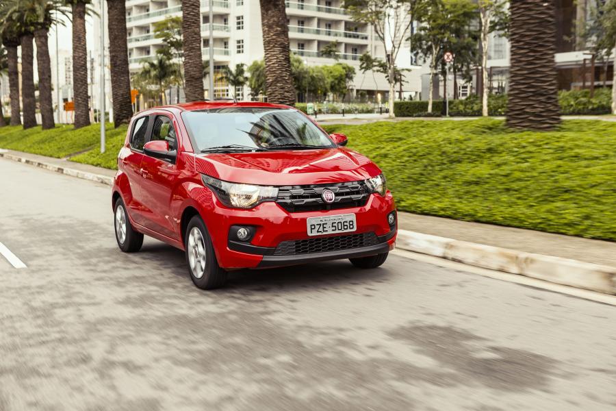  Fiat Mobi Drive GSR 2017 года  (фото 16 из 27)